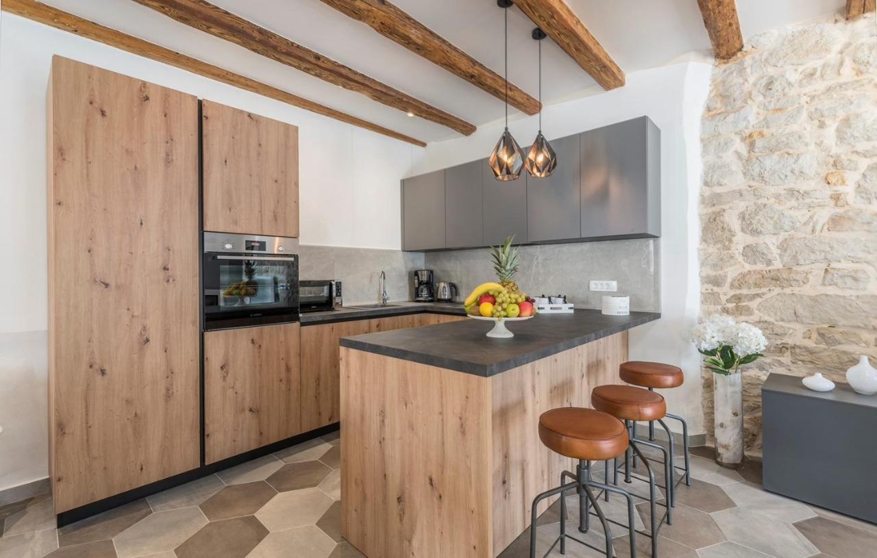 Beautiful Stone House - Villa Parentium With Private Pool Dračevac Exterior foto