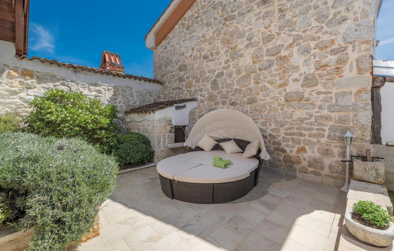Beautiful Stone House - Villa Parentium With Private Pool Dračevac Exterior foto