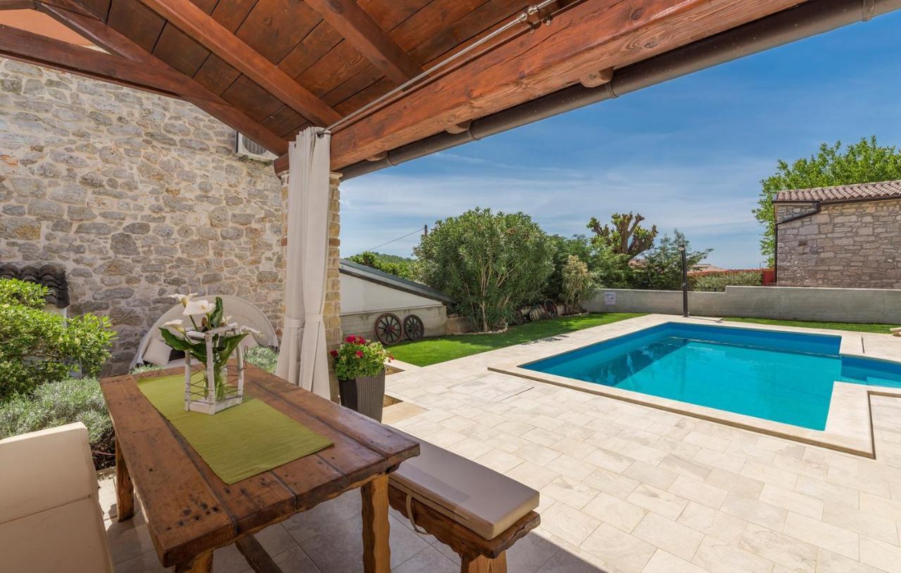 Beautiful Stone House - Villa Parentium With Private Pool Dračevac Exterior foto