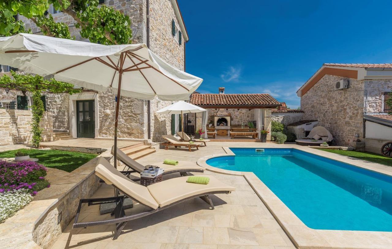 Beautiful Stone House - Villa Parentium With Private Pool Dračevac Exterior foto
