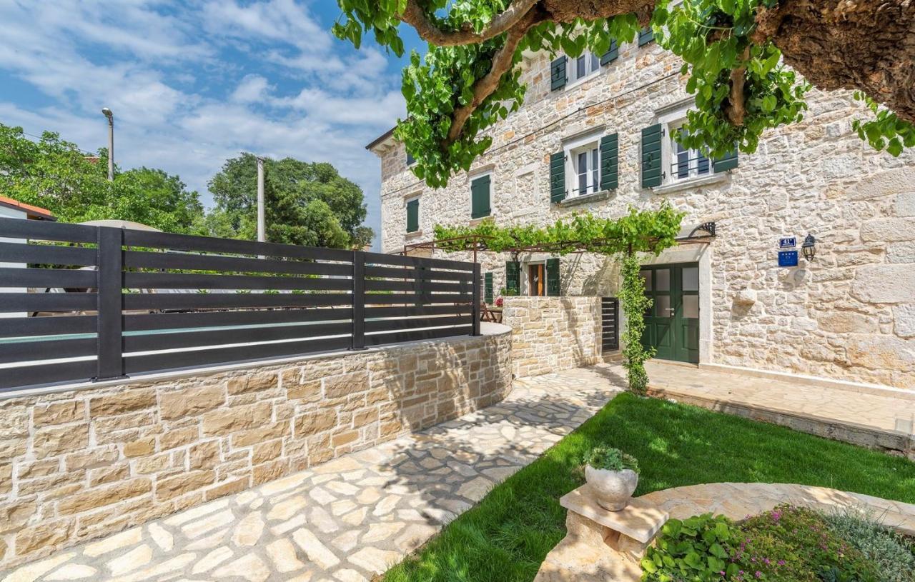 Beautiful Stone House - Villa Parentium With Private Pool Dračevac Exterior foto